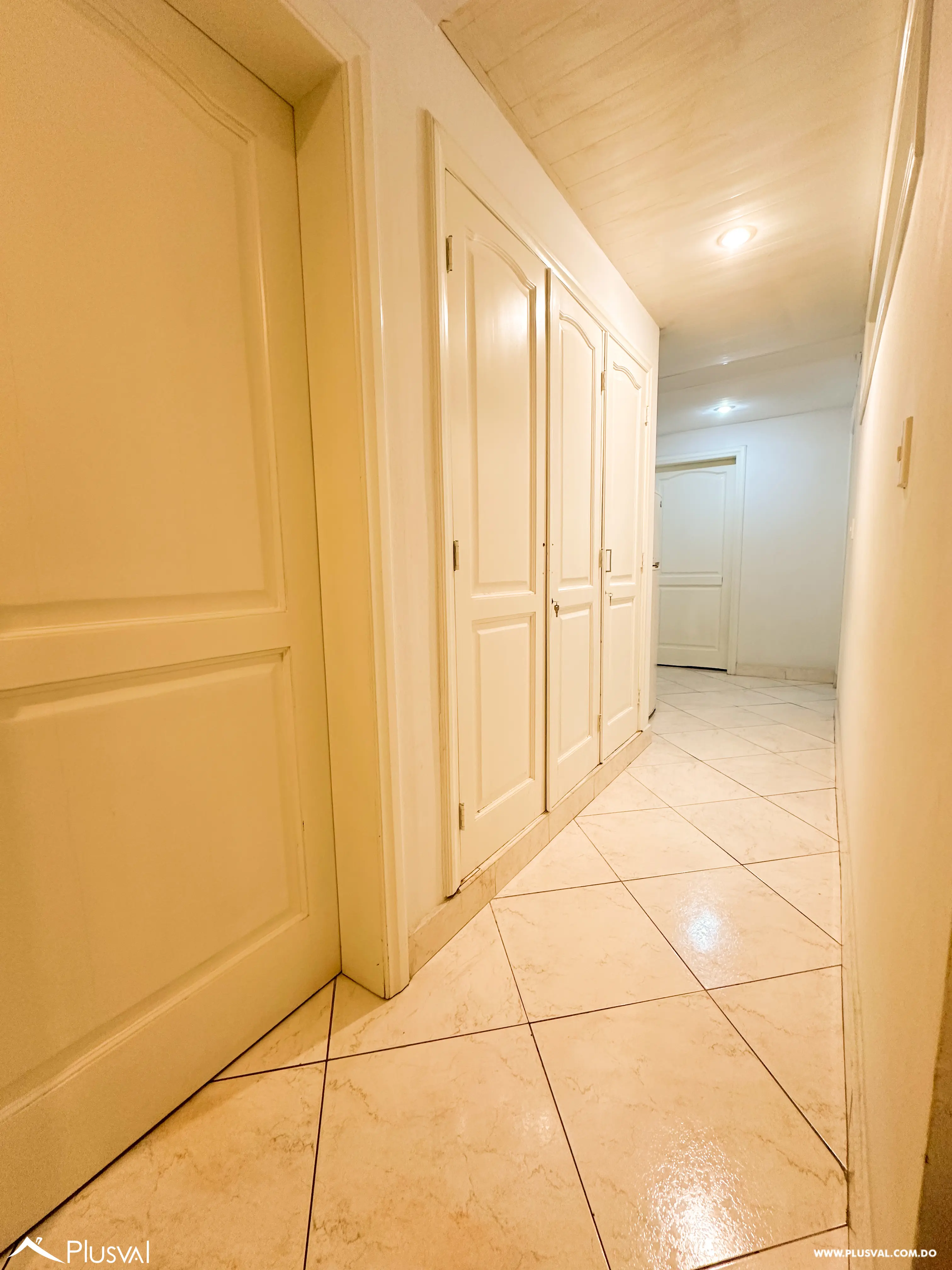 Amplio Apartamento en Bella Vista 492896