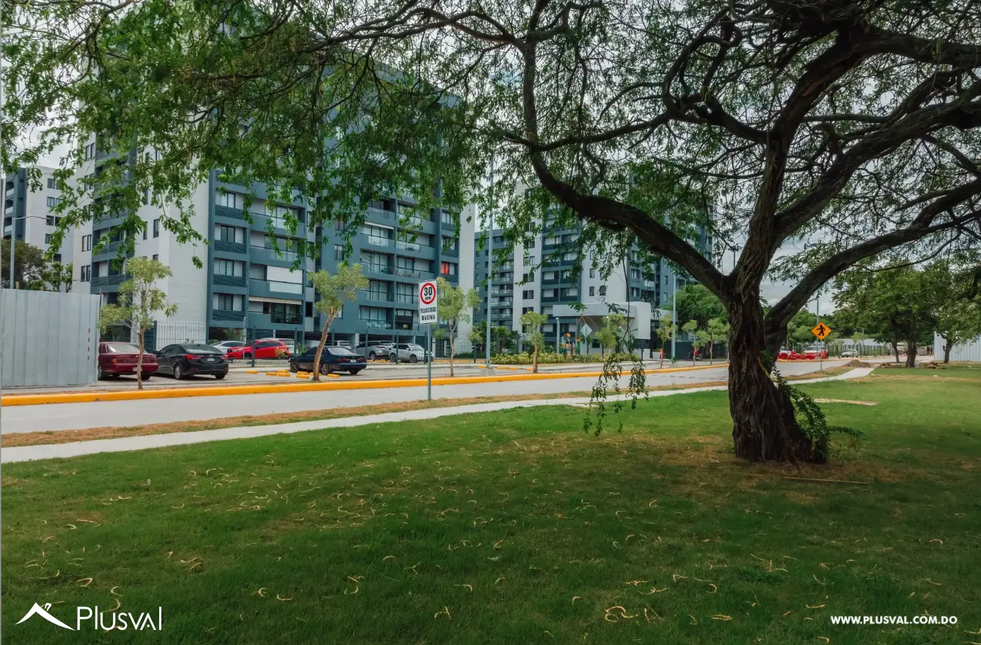 Apartamento en Alquiler Amplio y Acogedor en la Hispanoamericana 513389