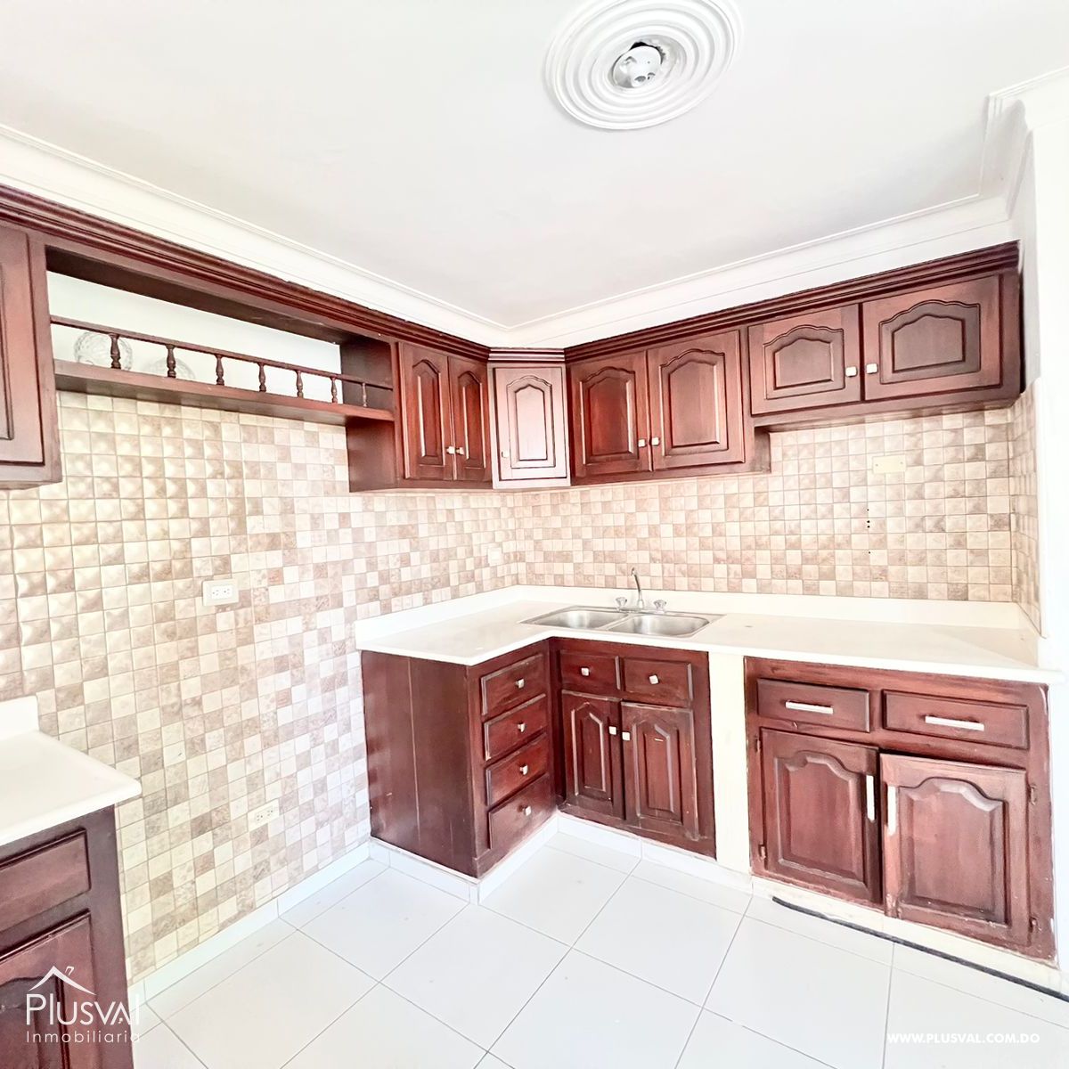 Casa de 2 niveles en Venta en lugar Céntrico 345247
