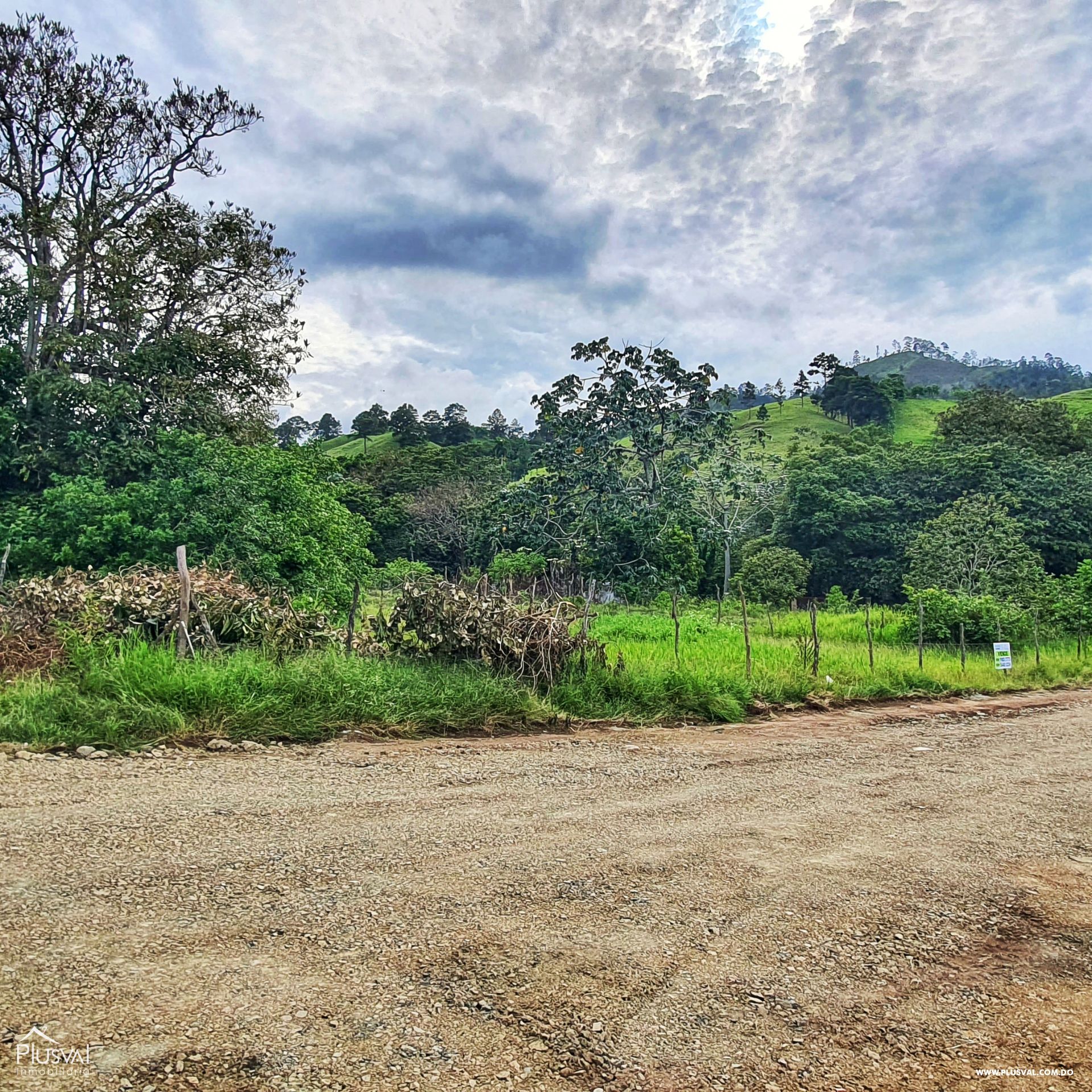 Solar en Pinar Quemado, Jarabacoa. 181032