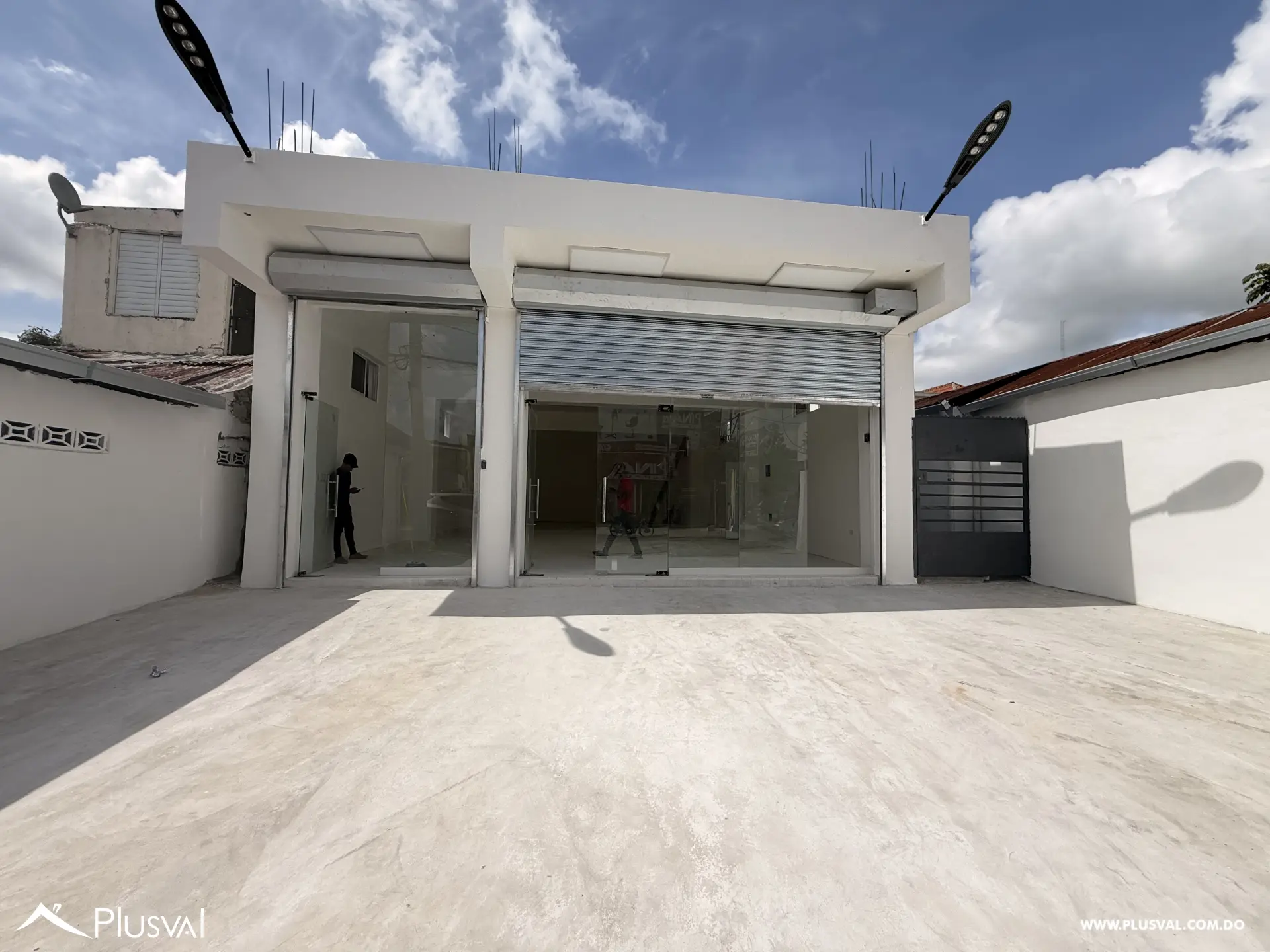 Local Ideal para entidad financiera o franquicia. Zona de alto trafico vehicular. 511118