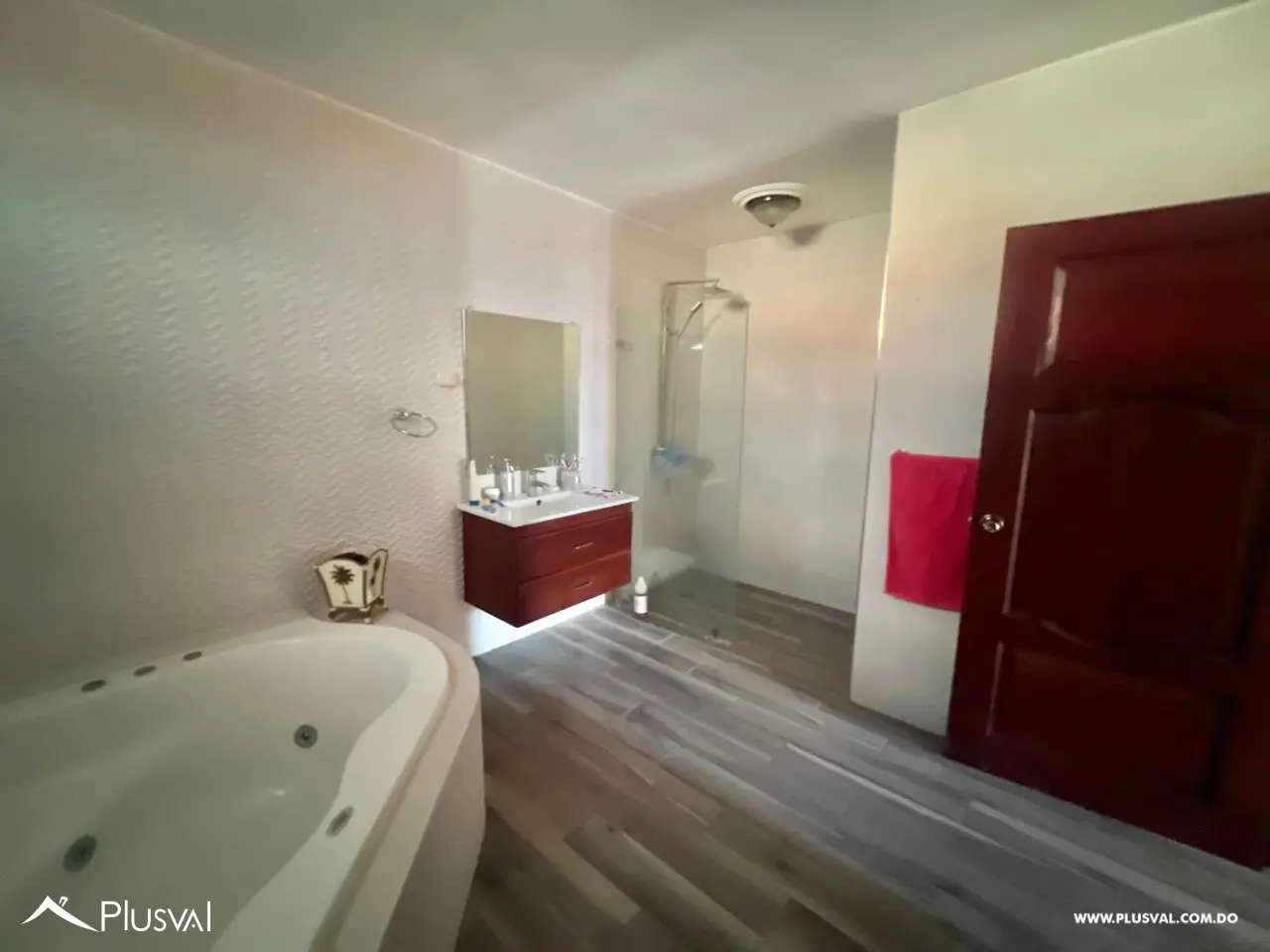 Casa en Bani de 6 habitaciones 499031