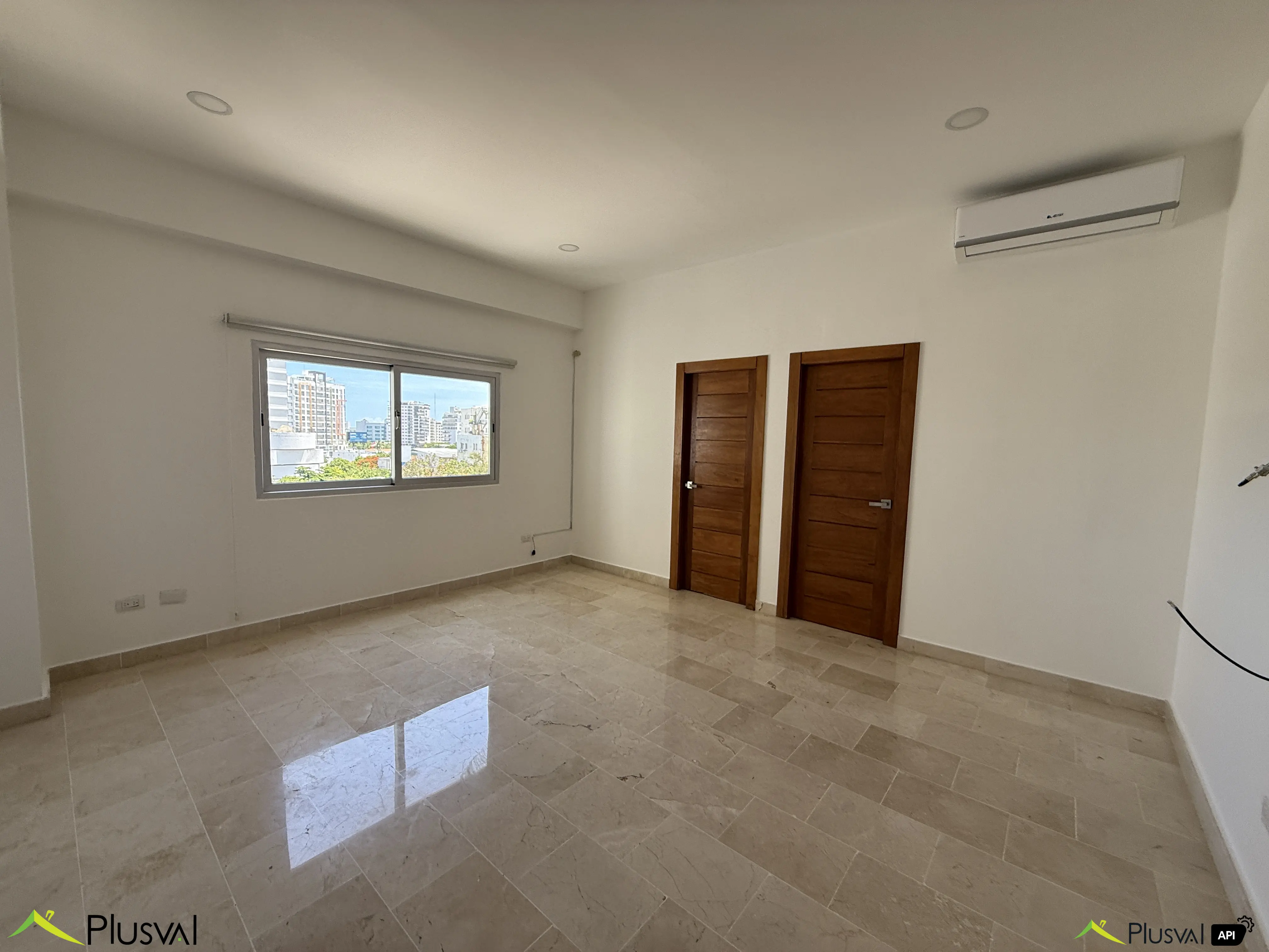 Naco 3 habitaciones 3 parqueos con área social 450090