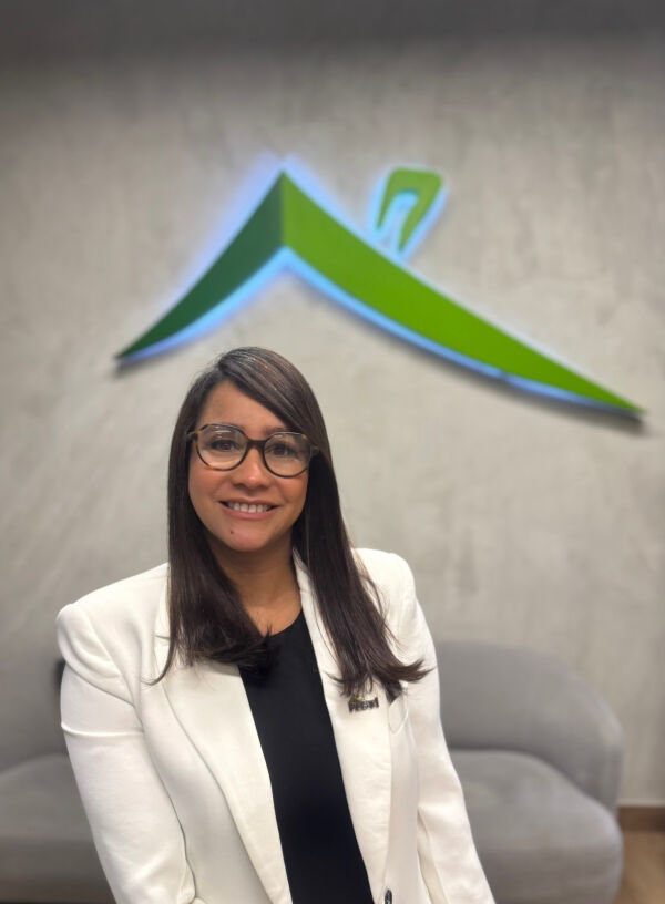 Sobre Eliana Álvarez