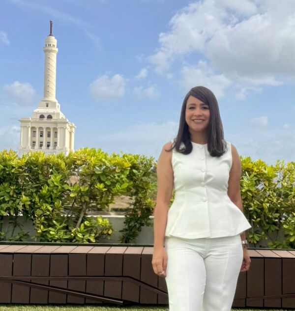Eliana Álvarez