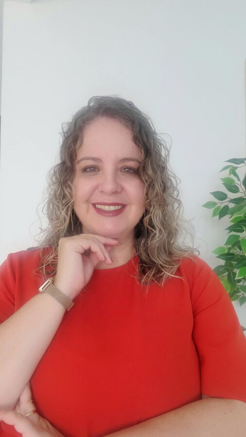 Sobre Maryla Carriles