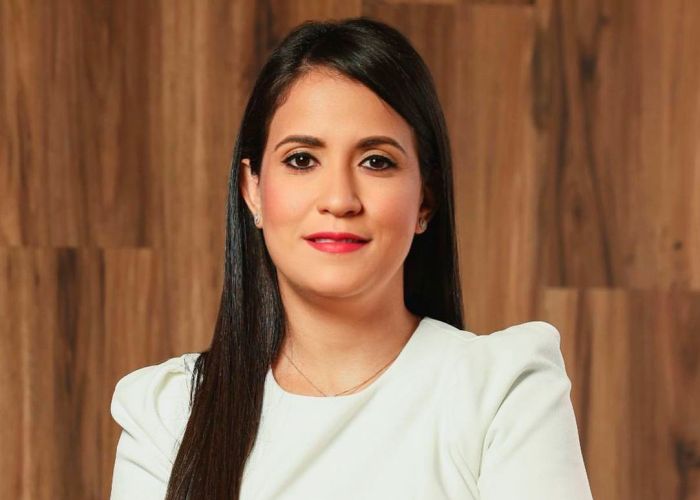 Sobre Carolina Hernandez